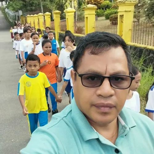 KEGIATAN JALAN SANTAI KELAS 5
